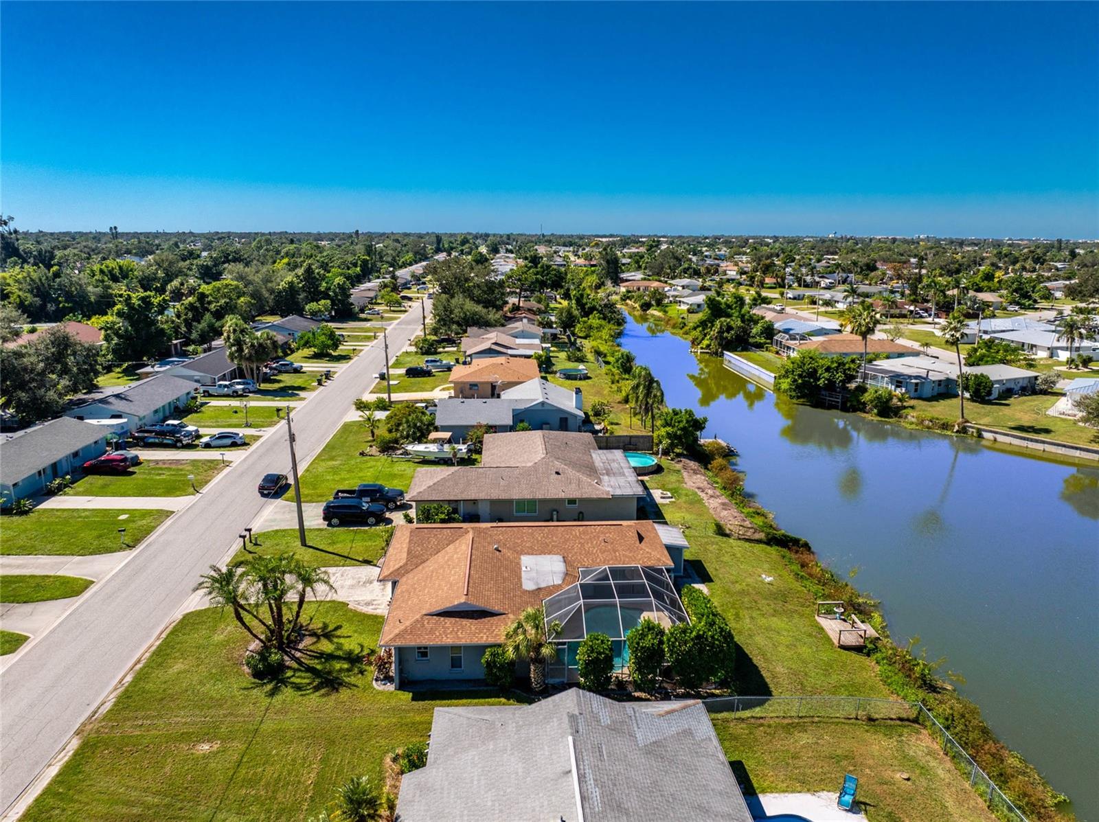 VENICE GARDENS - Residential