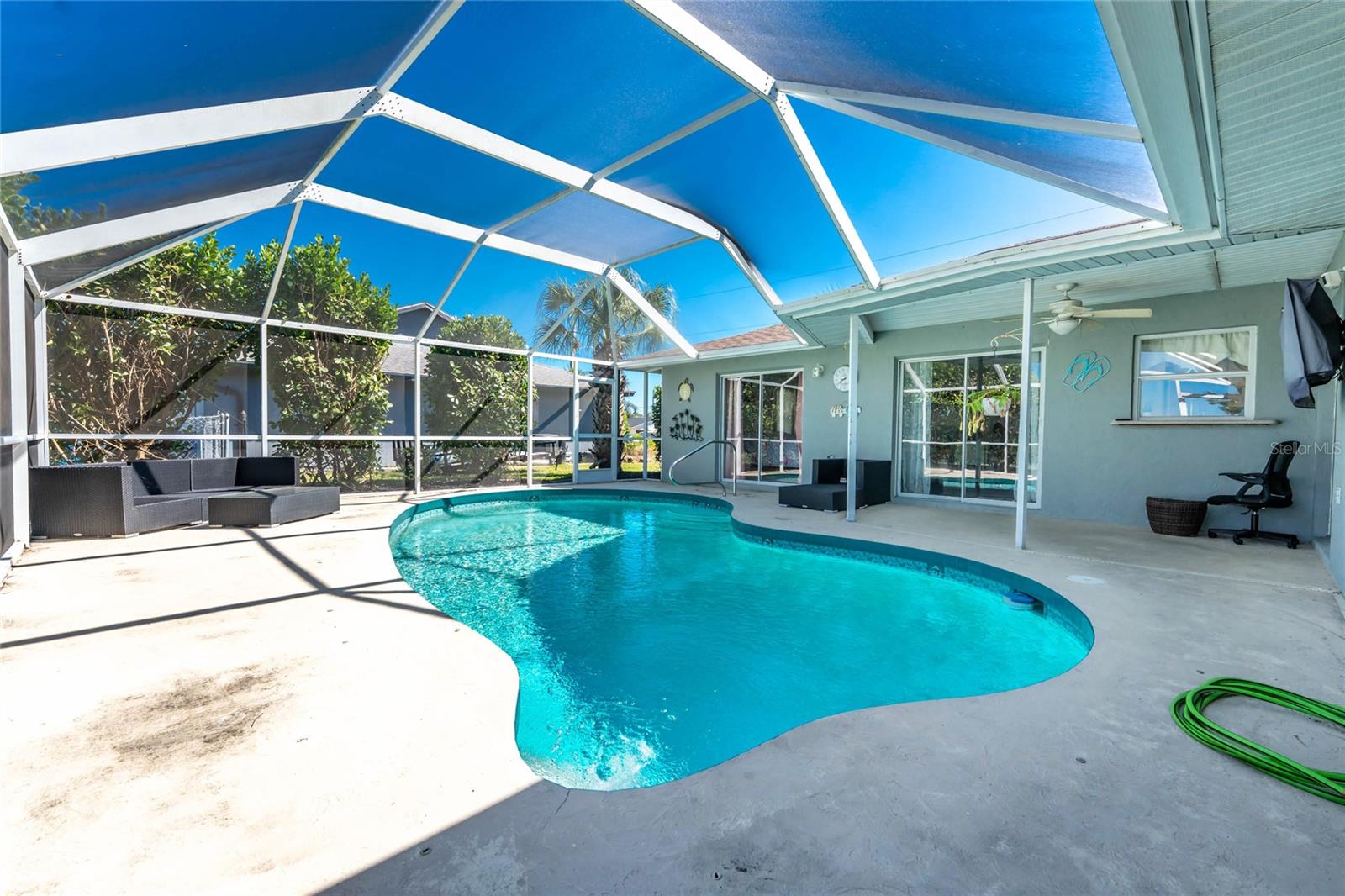 VENICE GARDENS - Residential