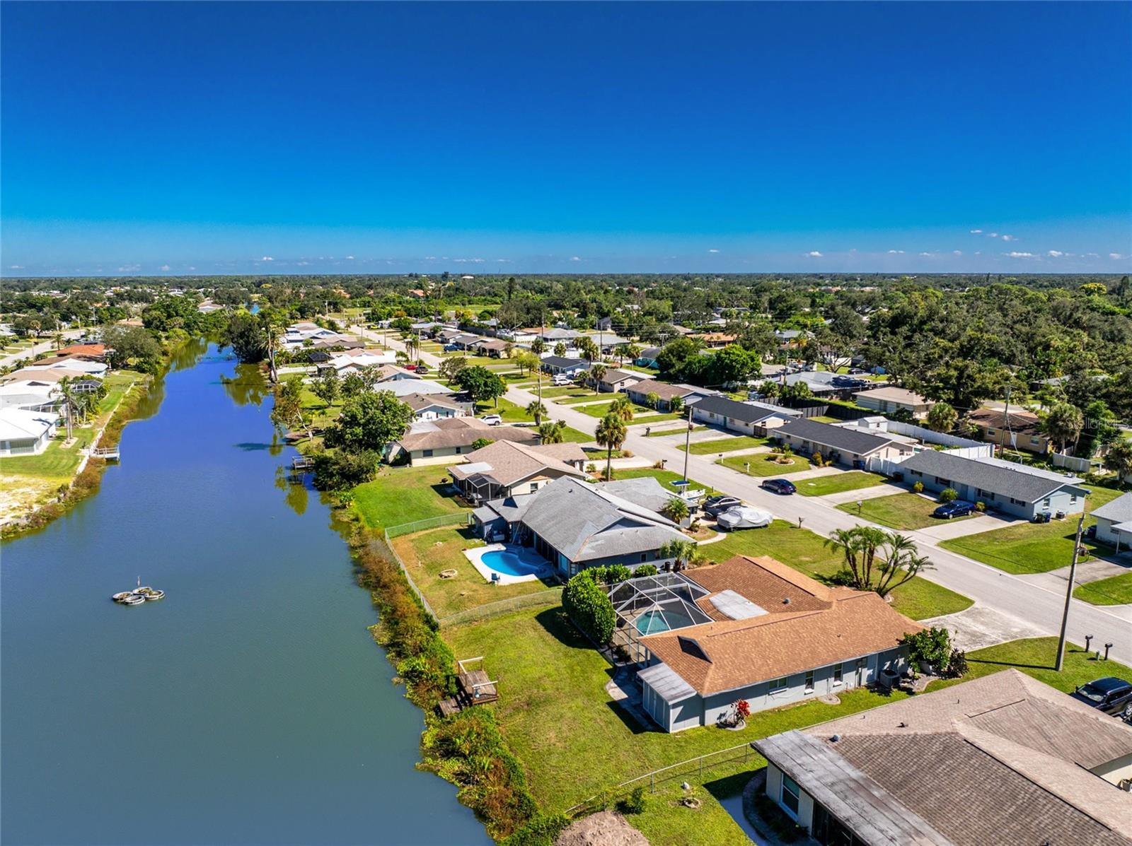 VENICE GARDENS - Residential
