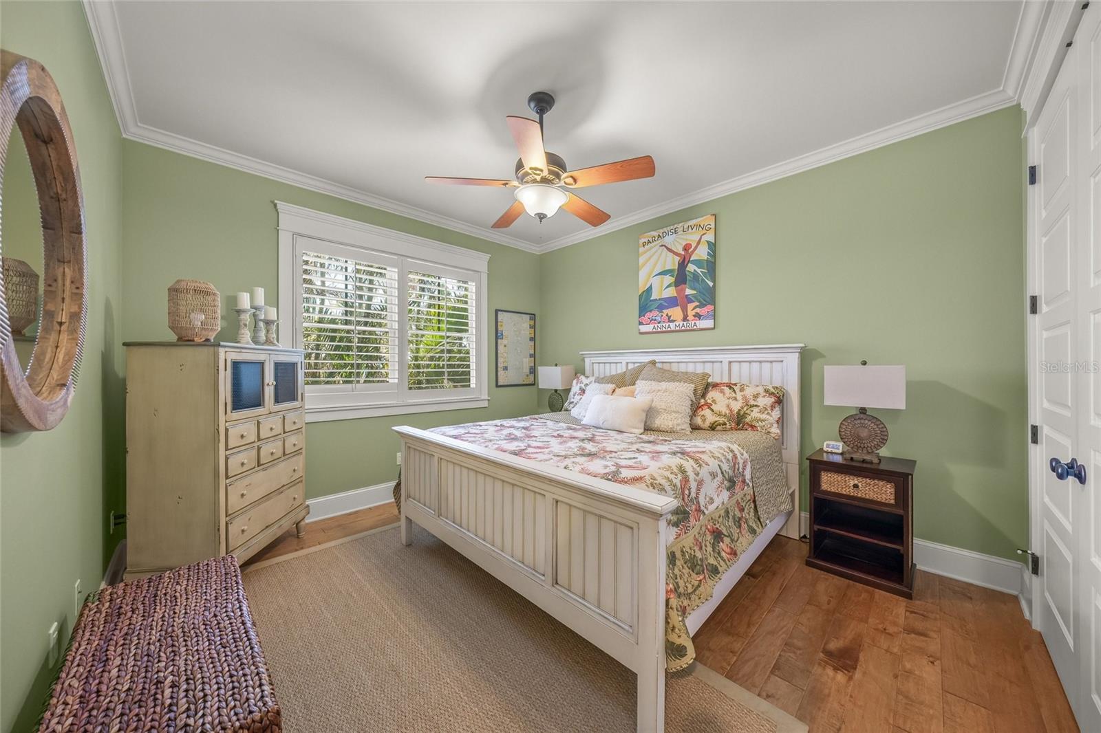 HOLMES BEACH 12TH UNIT - Residential