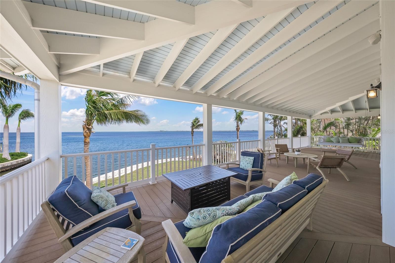 HOLMES BEACH 12TH UNIT - Residential