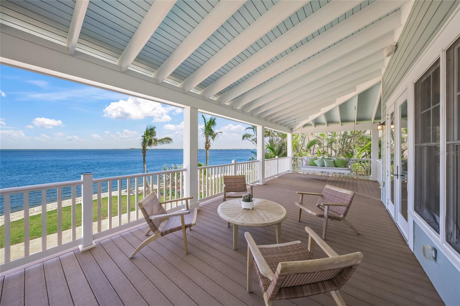 HOLMES BEACH 12TH UNIT - Residential