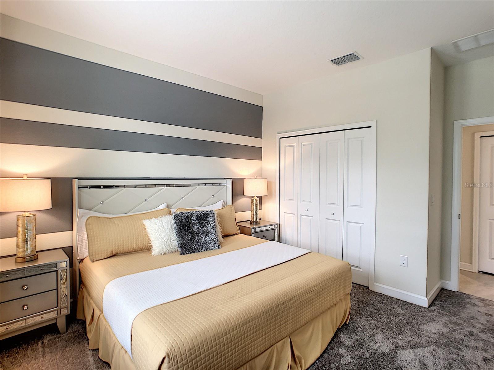 COVE AT STOREY LAKE II - Residential