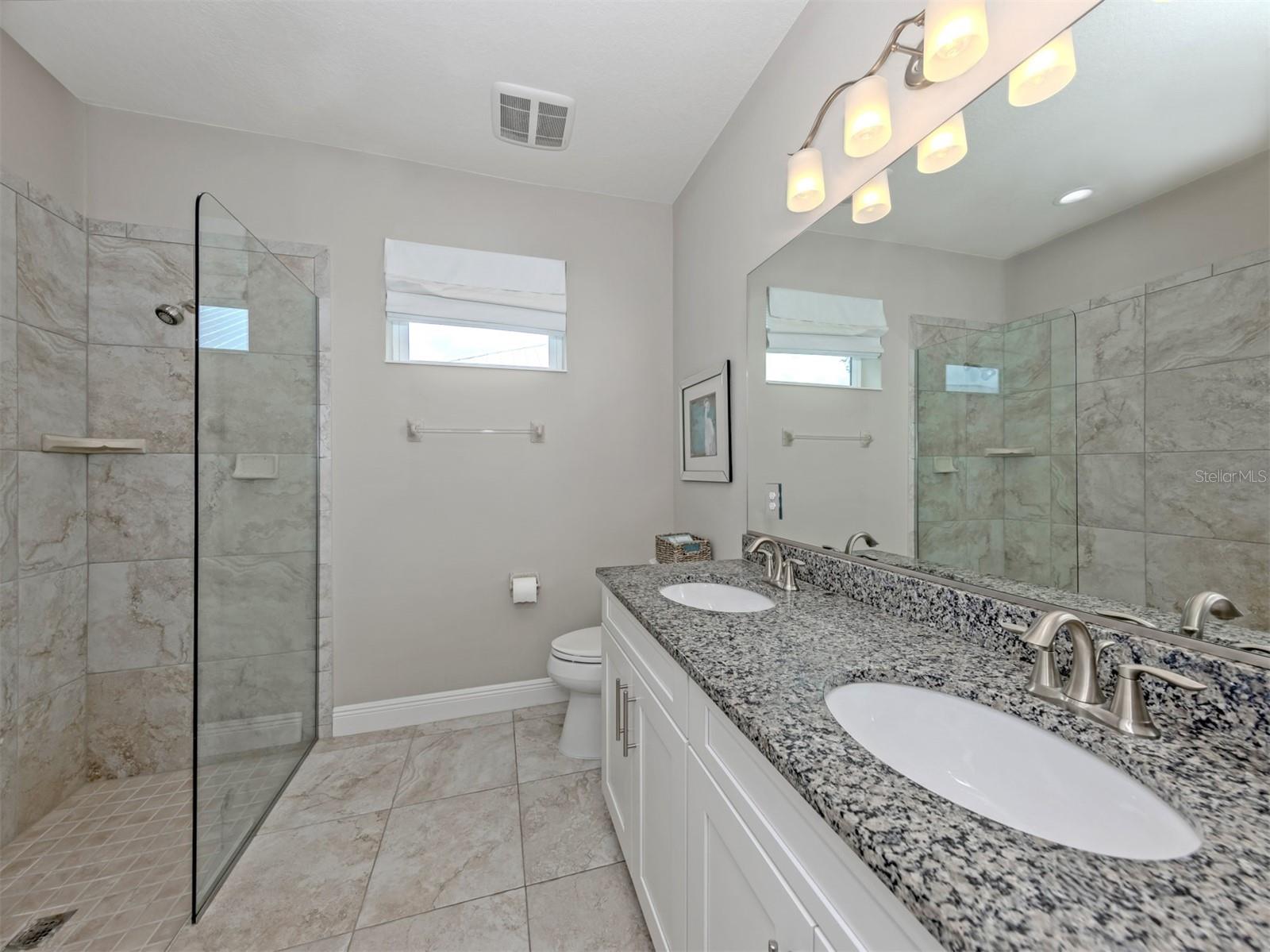 COTTAGES OF CURRY CREEK - Residential