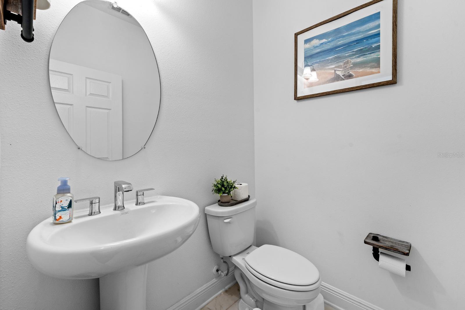 TOWNS AT BELLEAIR GROVE - Residential