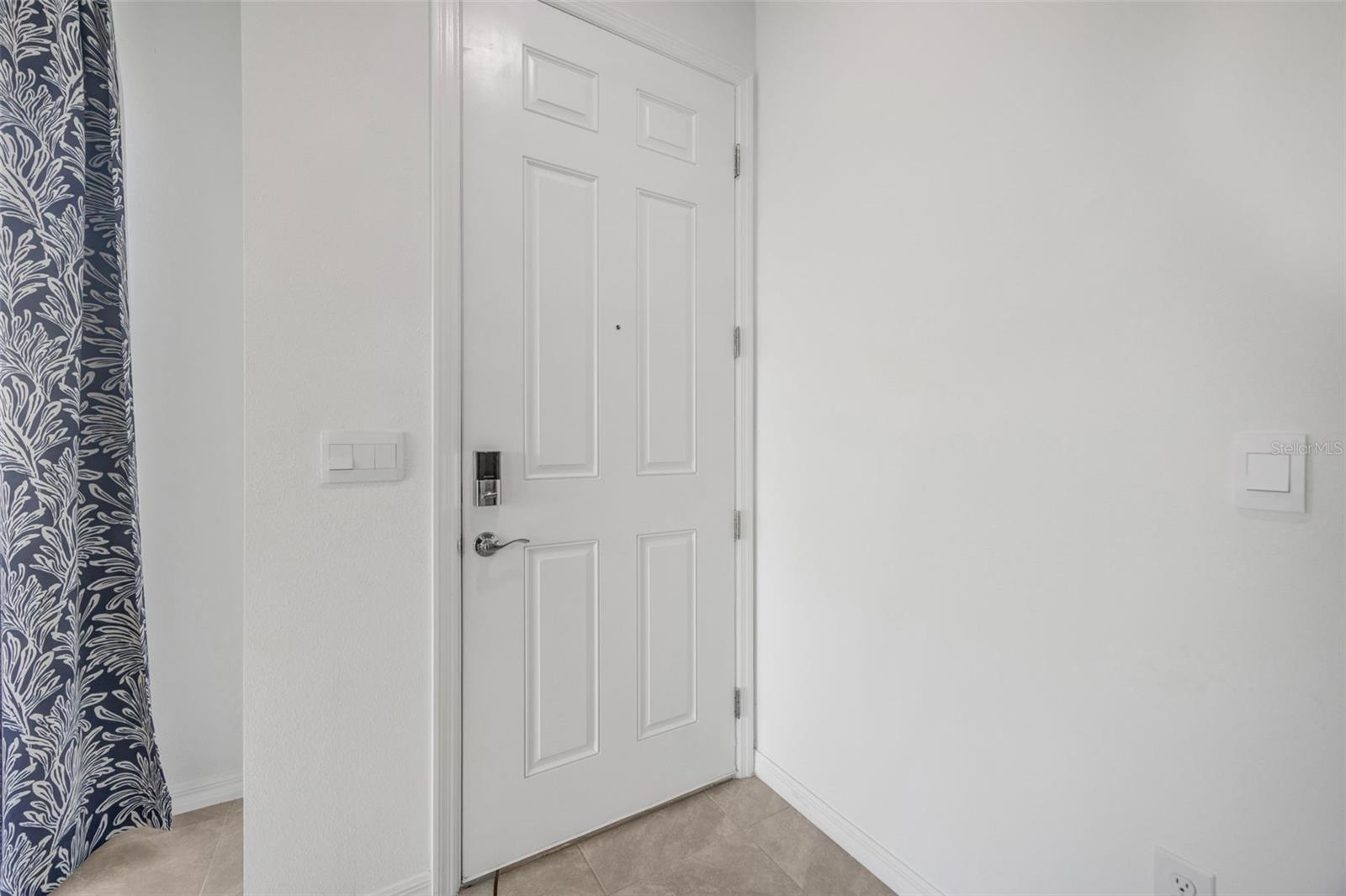 WOODCREEK - Residential Lease