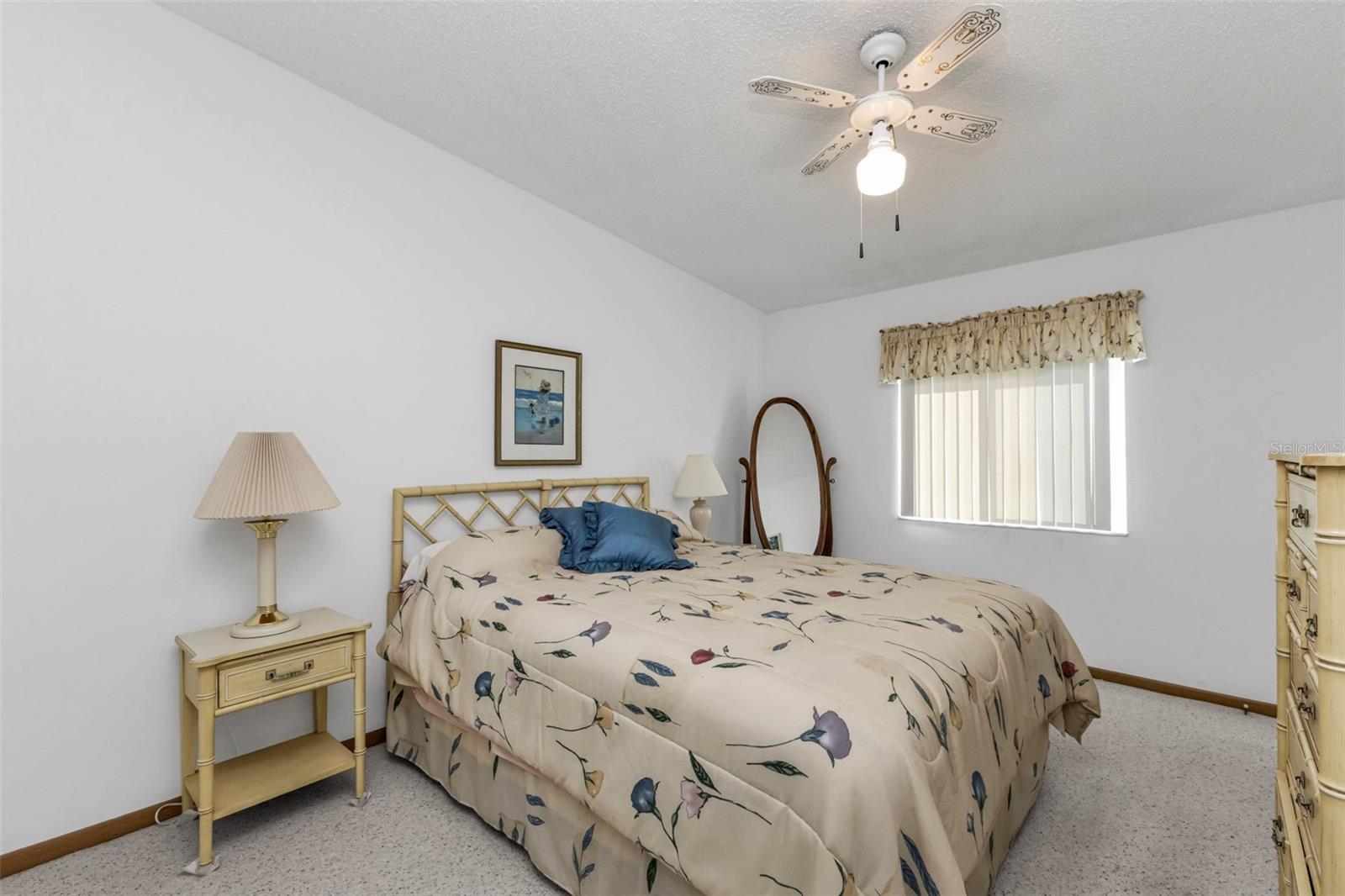 LA CASA MHP CO-OP - Residential