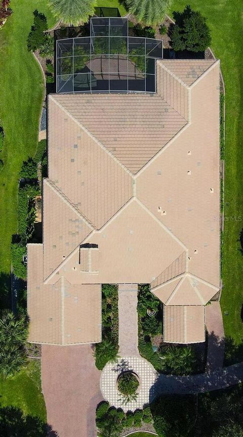 A home in LADY LAKE