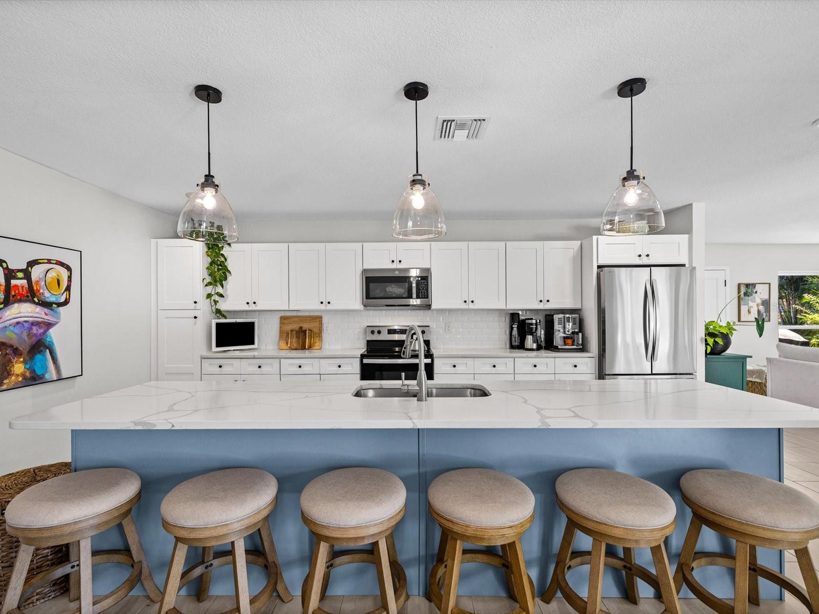 1316 GOLF VIEW DRIVE