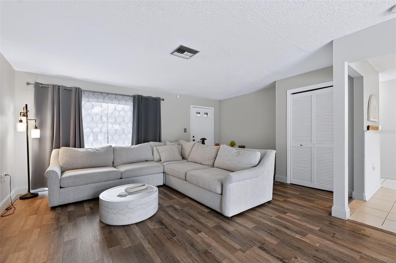 3437 DOVE HOLLOW COURT