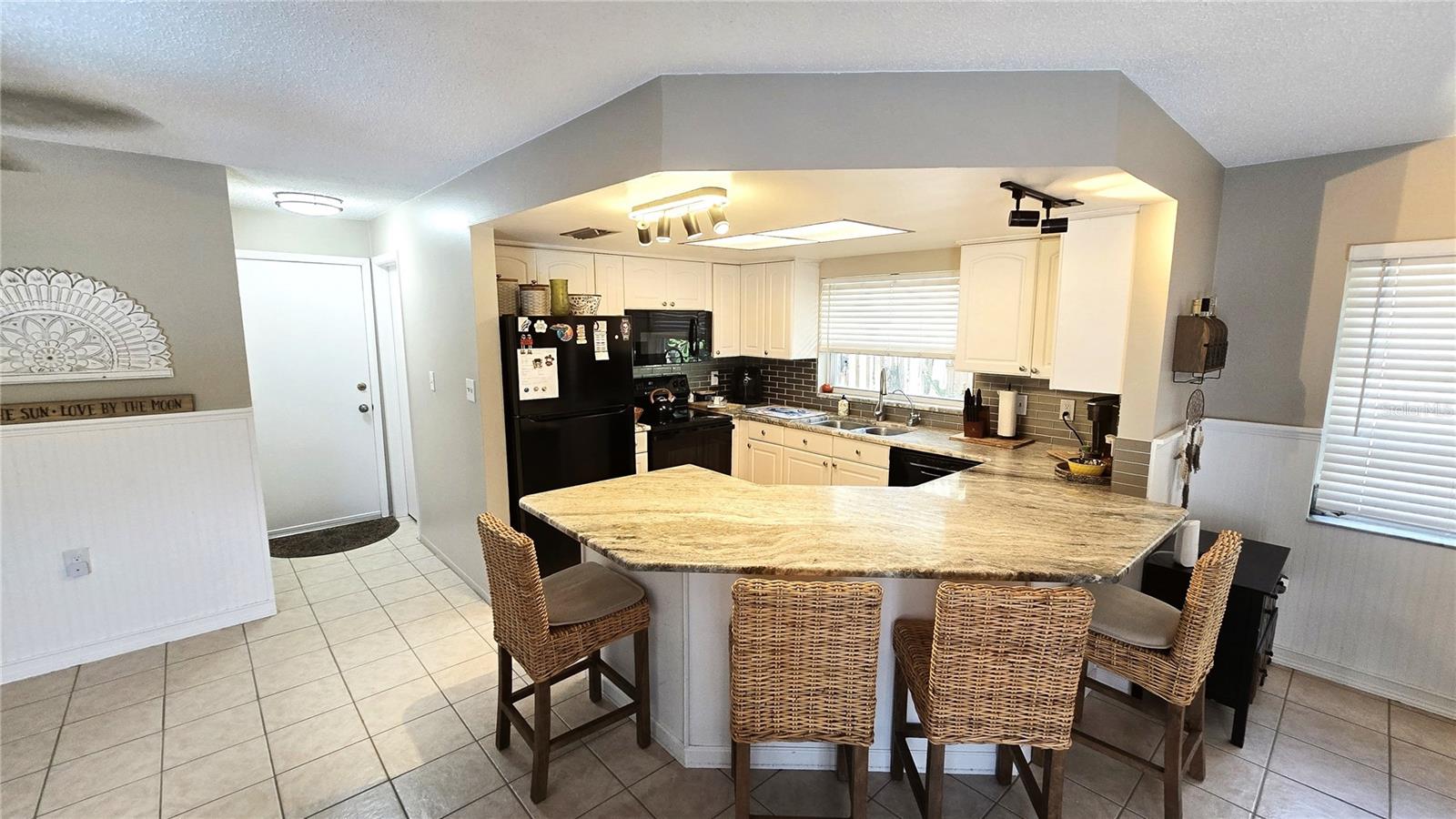 3437 DOVE HOLLOW COURT