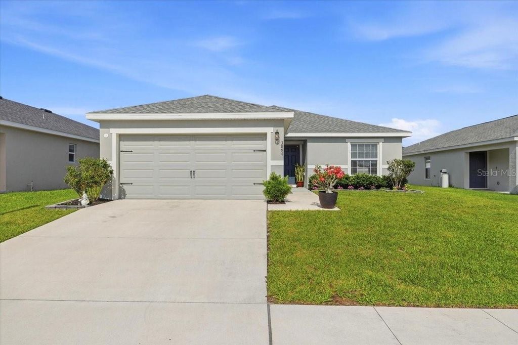 Photo of 3894 Willow Ridge Drive, Lakeland, FL 33810 (MLS # P4938644)