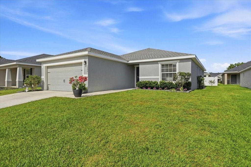Photo of 3894 Willow Ridge Drive, Lakeland, FL 33810 (MLS # P4938644)