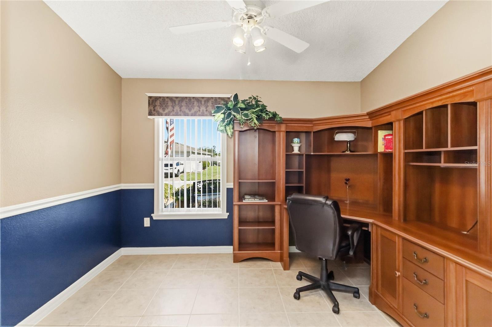 PENNBROOKE PH 02P LT P1 BEING IN 18-19-24 - Residential