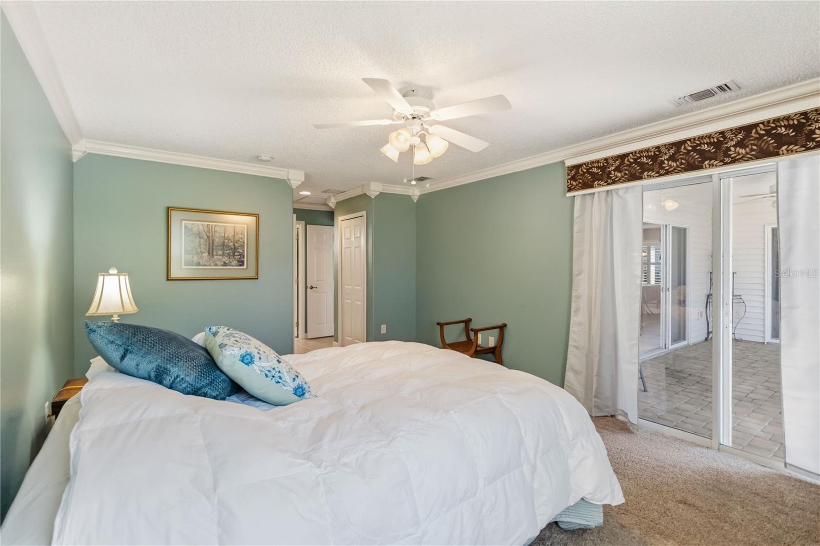 PENNBROOKE PH 02P LT P1 BEING IN 18-19-24 - Residential