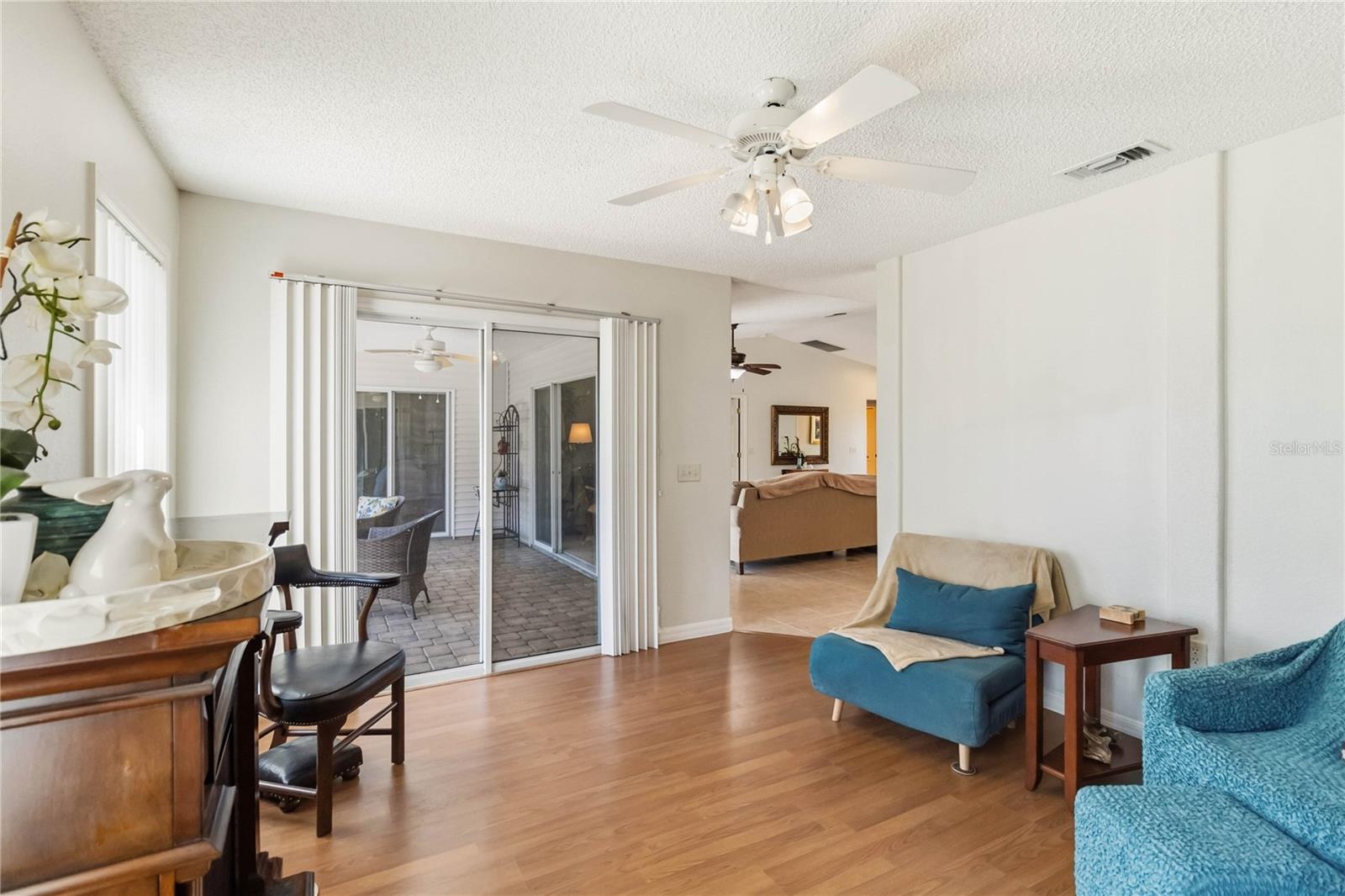 PENNBROOKE PH 02P LT P1 BEING IN 18-19-24 - Residential