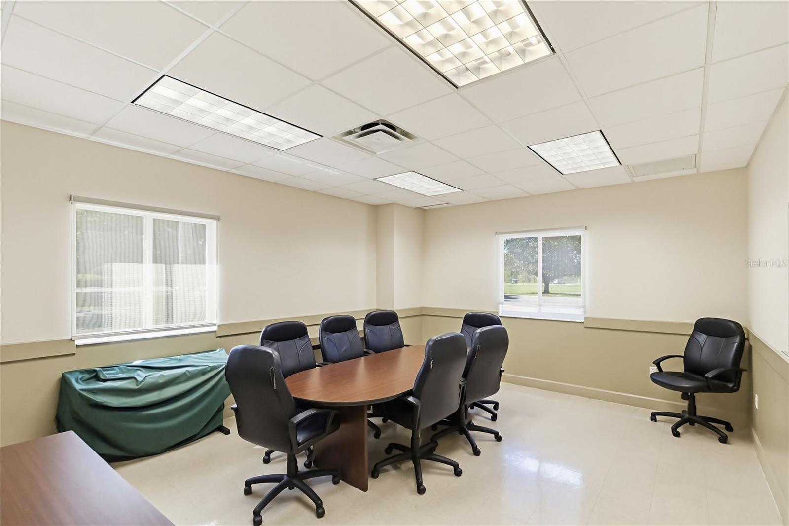 PENNBROOKE PH 02P LT P1 BEING IN 18-19-24 - Residential