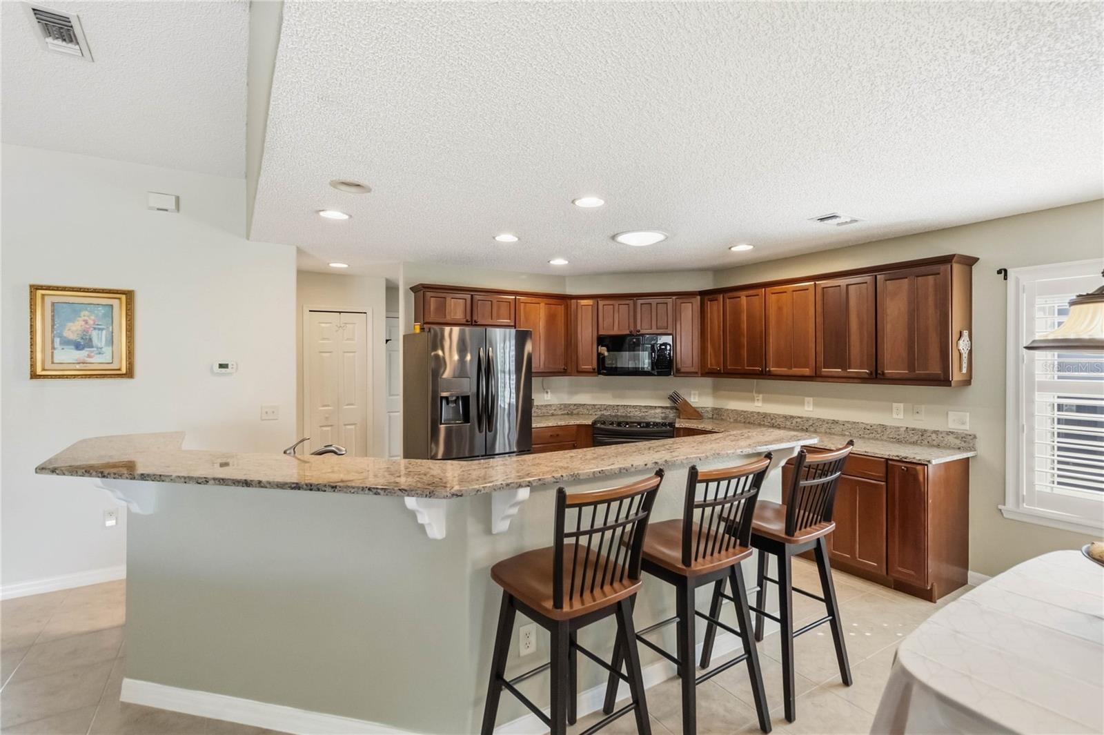 PENNBROOKE PH 02P LT P1 BEING IN 18-19-24 - Residential