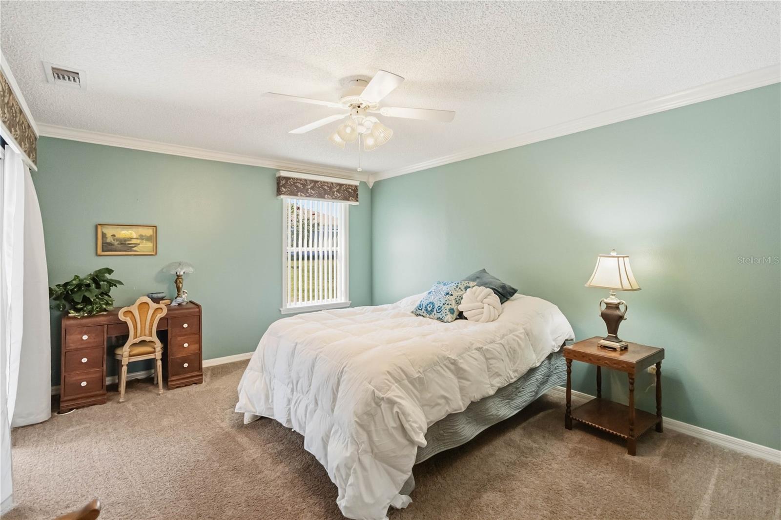 PENNBROOKE PH 02P LT P1 BEING IN 18-19-24 - Residential