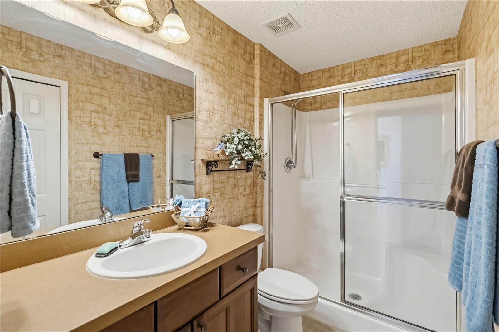 PENNBROOKE PH 02P LT P1 BEING IN 18-19-24 - Residential