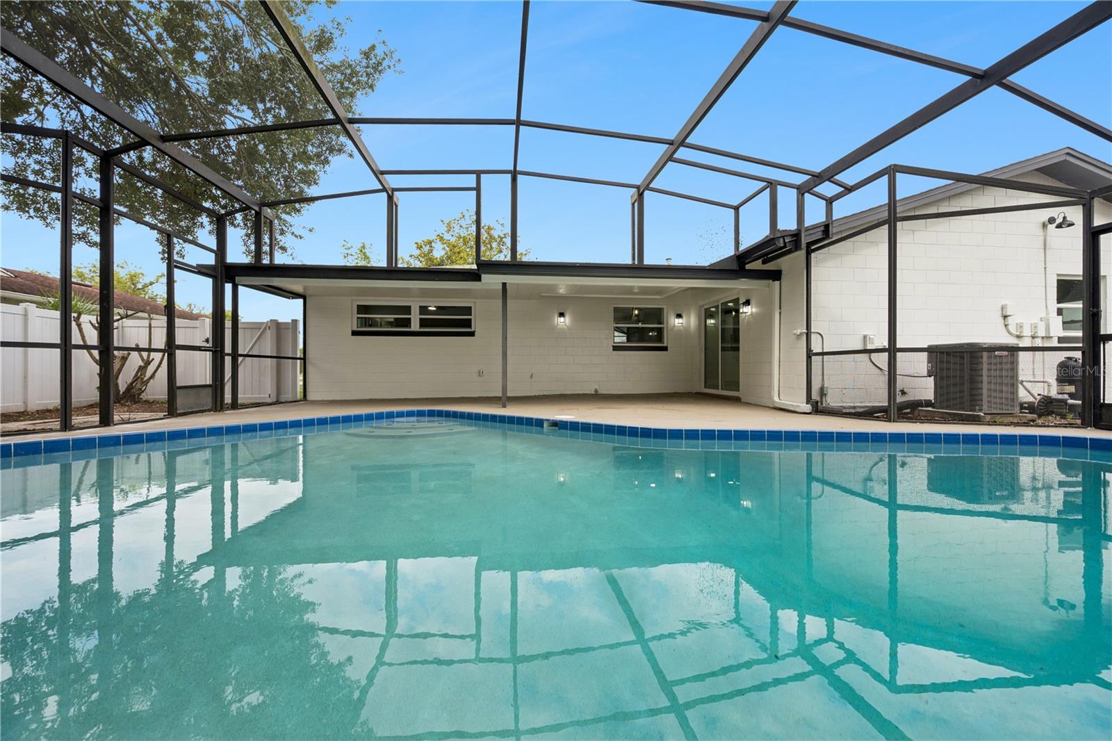 CASA ALOMA - Residential