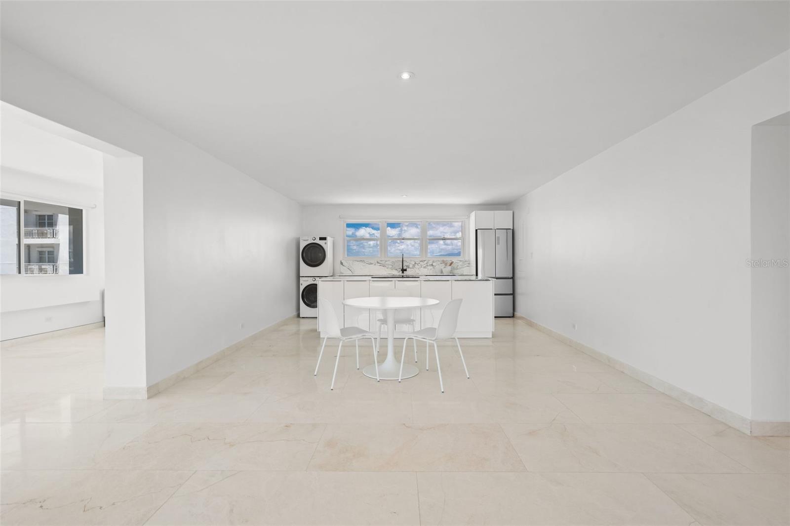 TAFT TOWERS PH9A - Residential