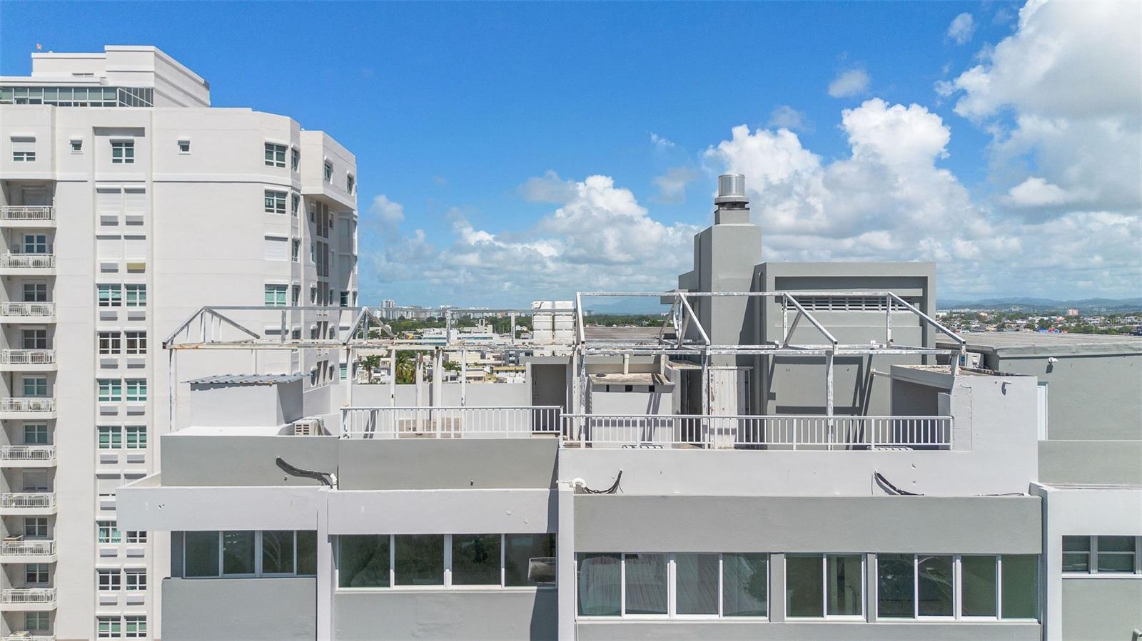 TAFT TOWERS PH9A - Residential