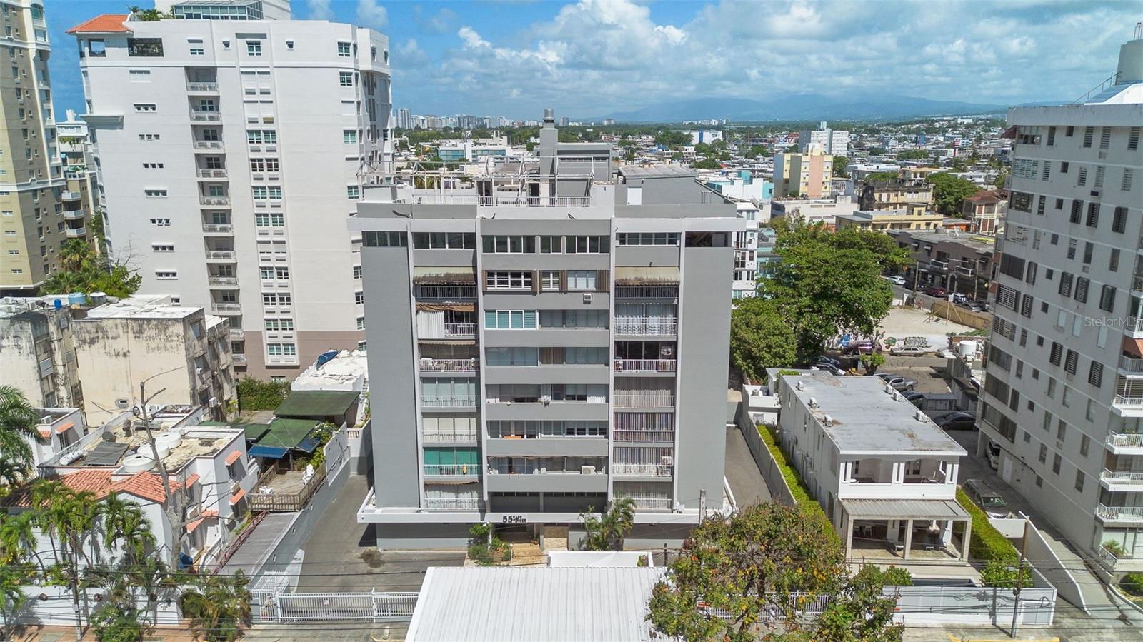 TAFT TOWERS PH9A - Residential