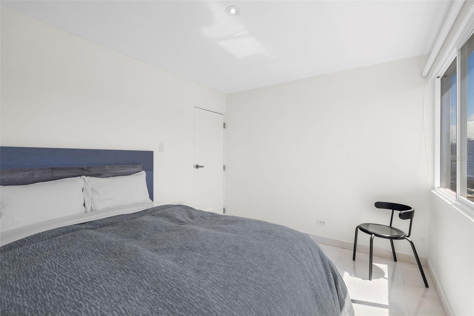 TAFT TOWERS PH9A - Residential