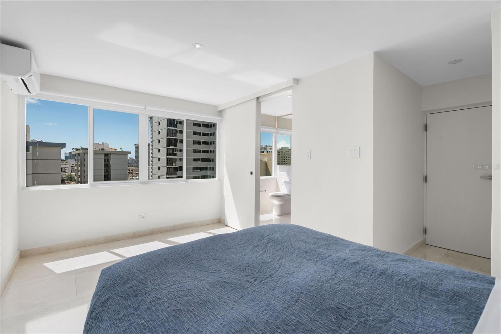 TAFT TOWERS PH9A - Residential