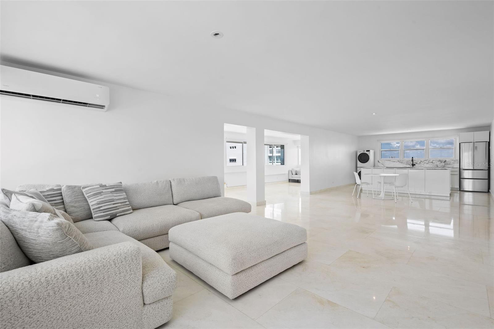 TAFT TOWERS PH9A - Residential