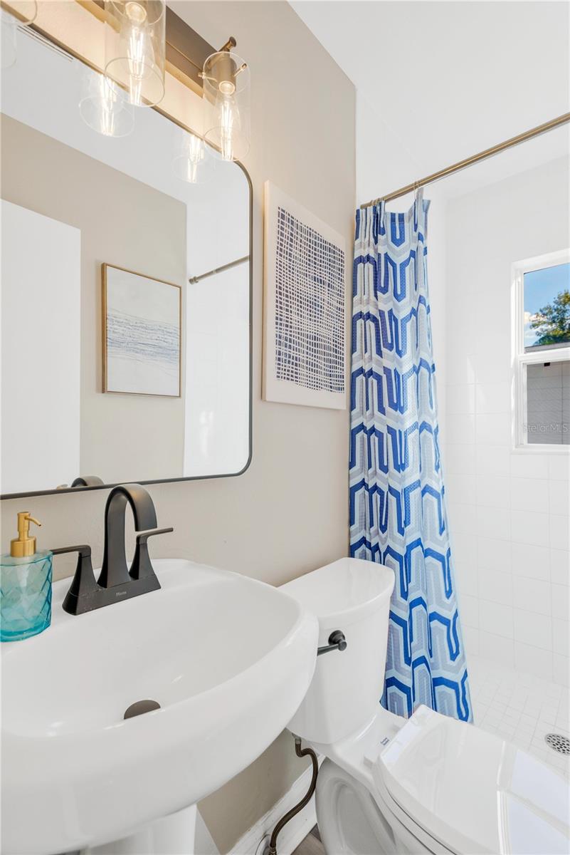 FLORAL GARDENS UNIT 1 - Residential