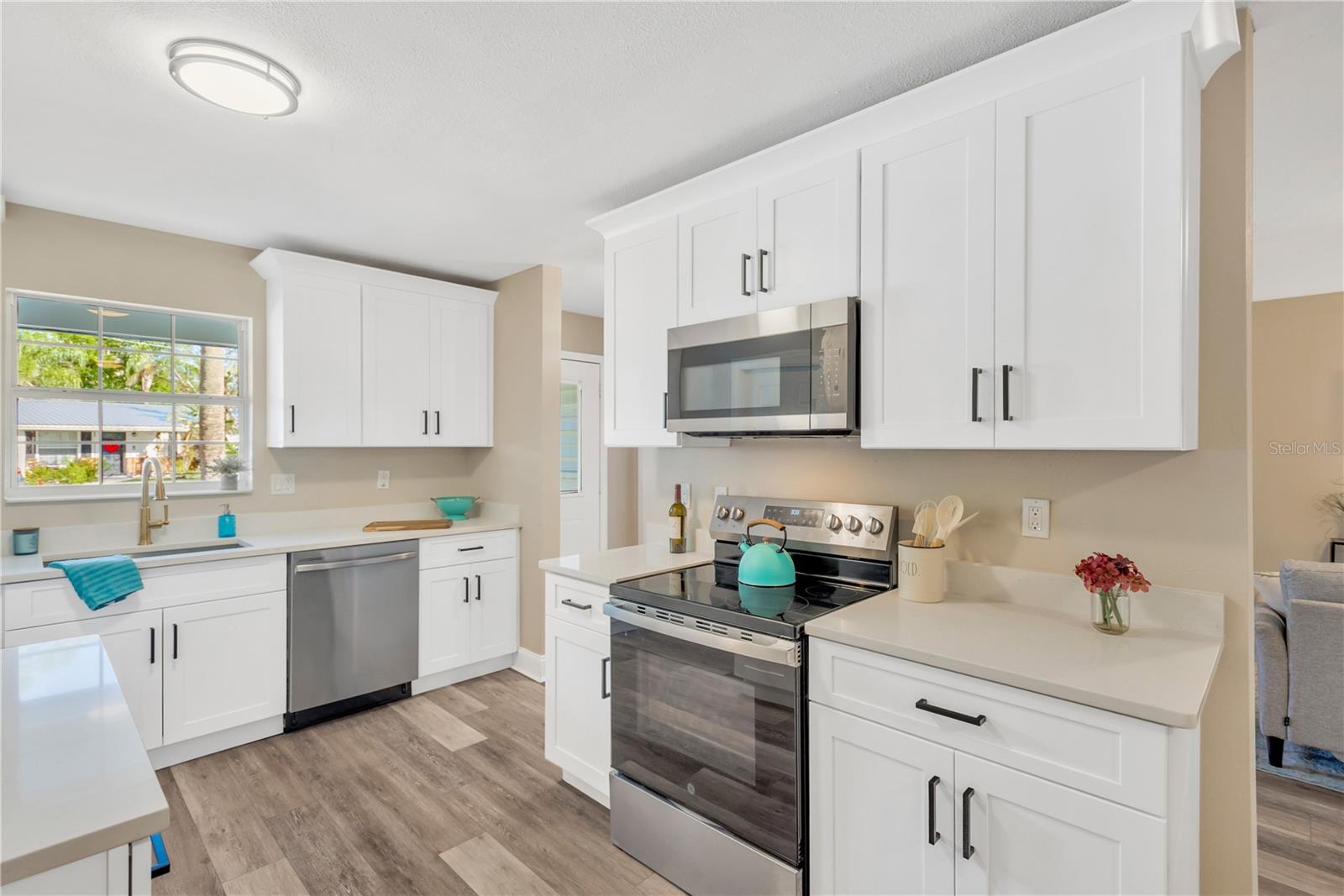 FLORAL GARDENS UNIT 1 - Residential