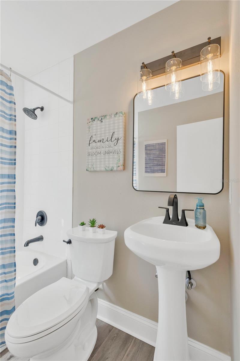 FLORAL GARDENS UNIT 1 - Residential