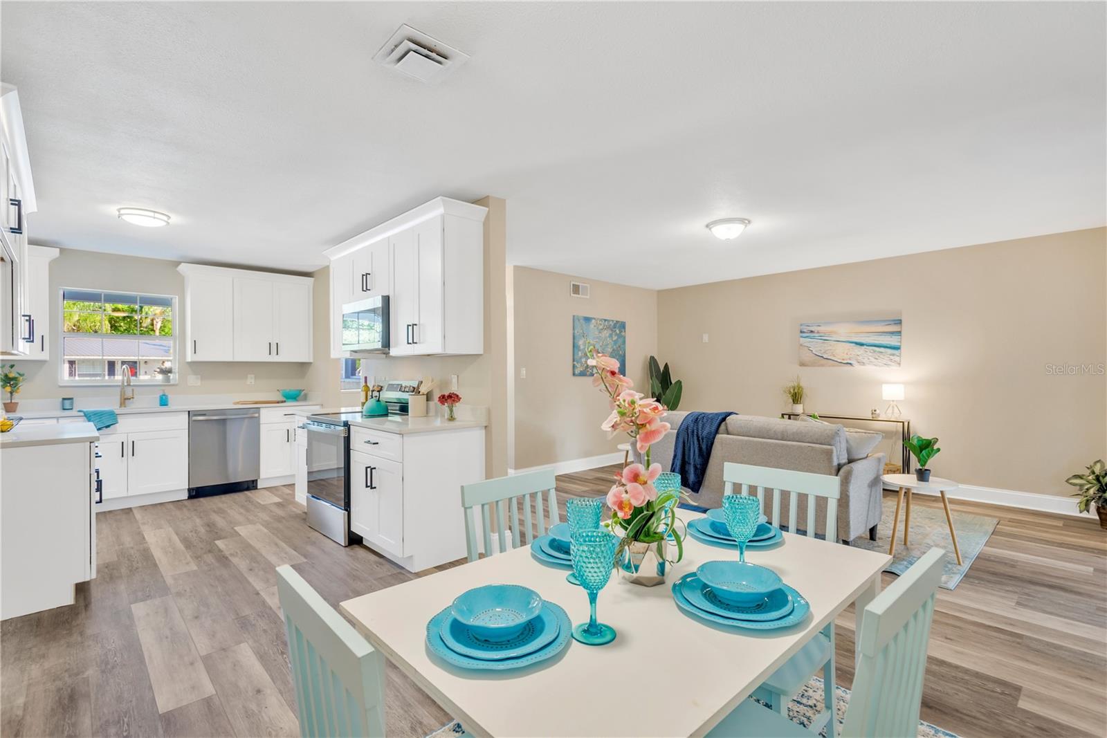 FLORAL GARDENS UNIT 1 - Residential