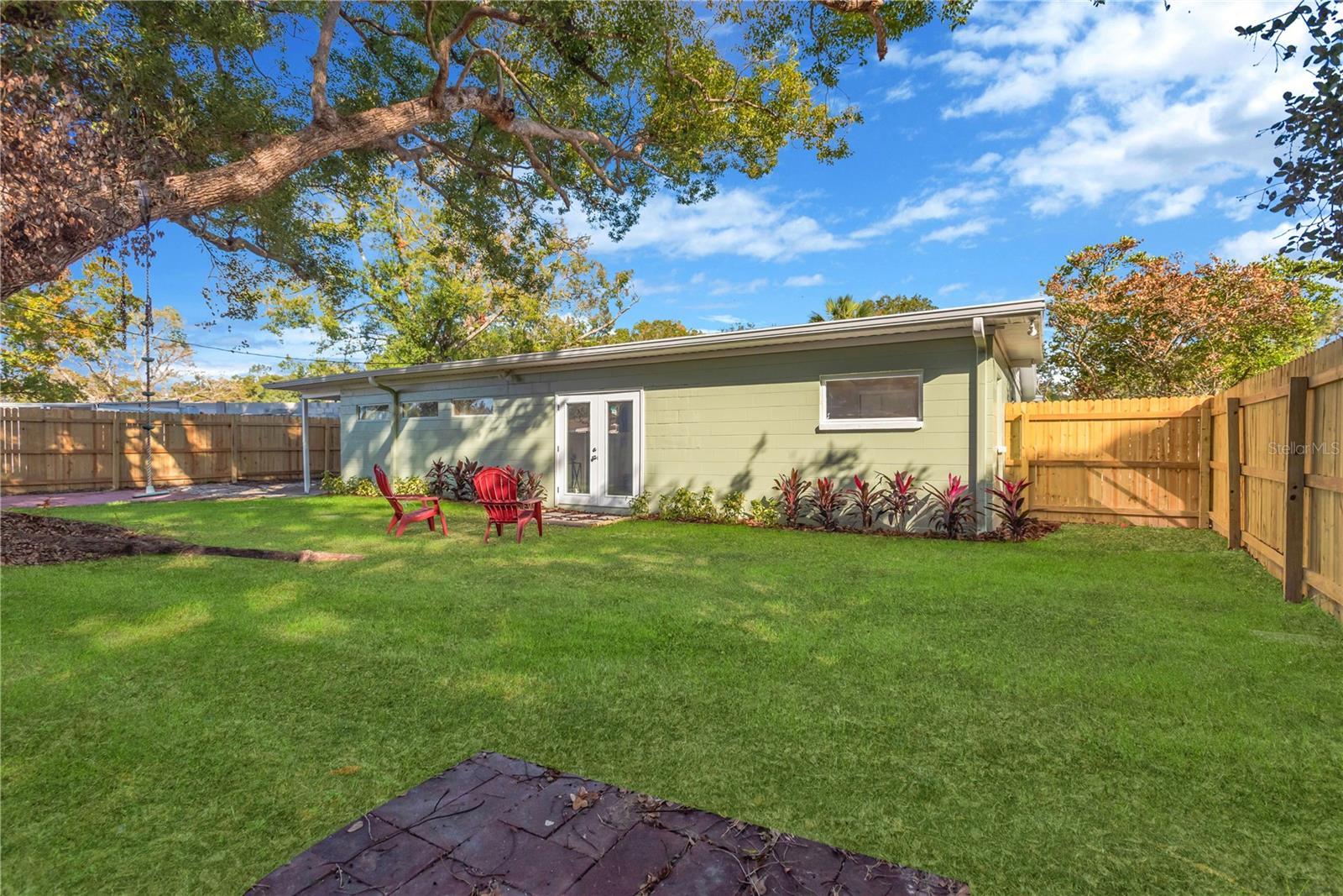 FLORAL GARDENS UNIT 1 - Residential