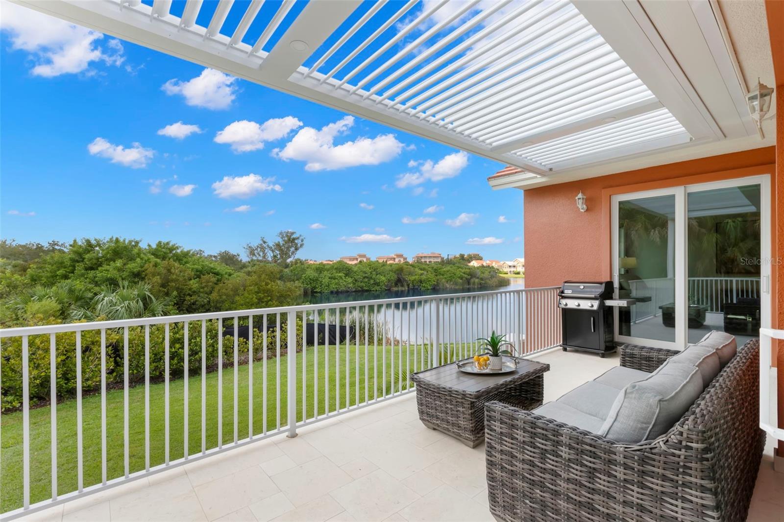 MARINA BAY - Residential