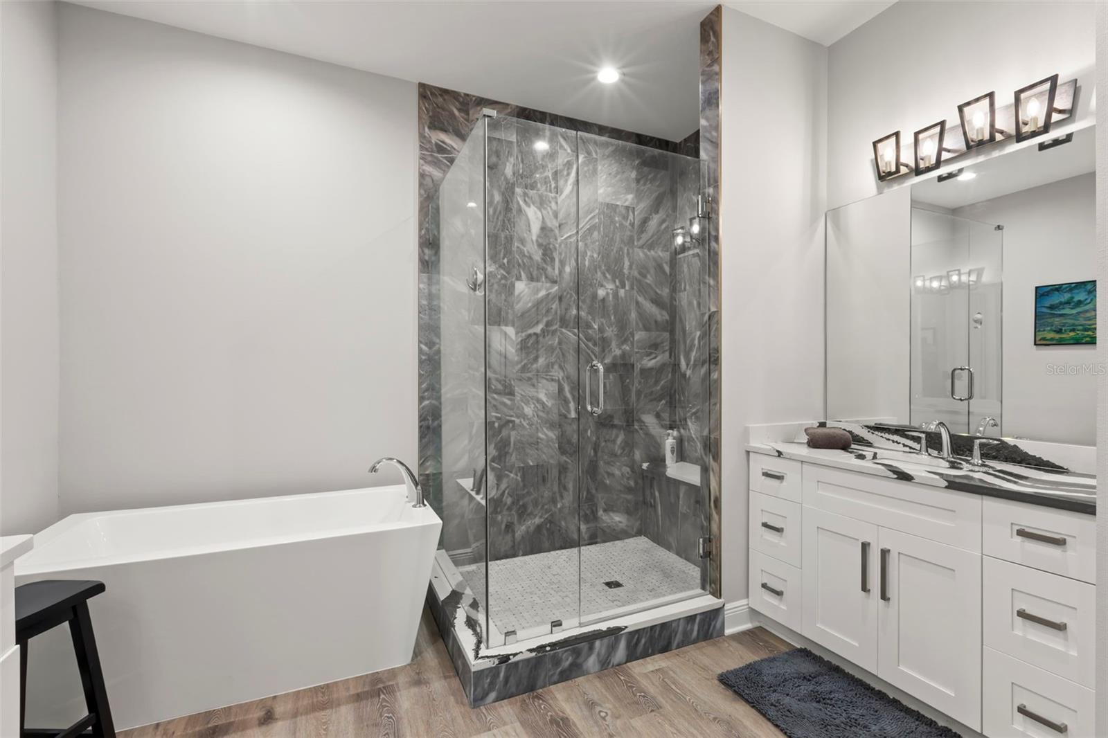 MARINA BAY - Residential