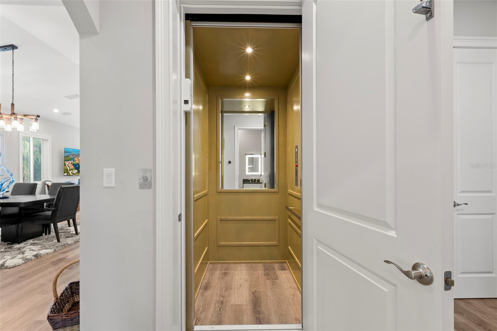 MARINA BAY - Residential