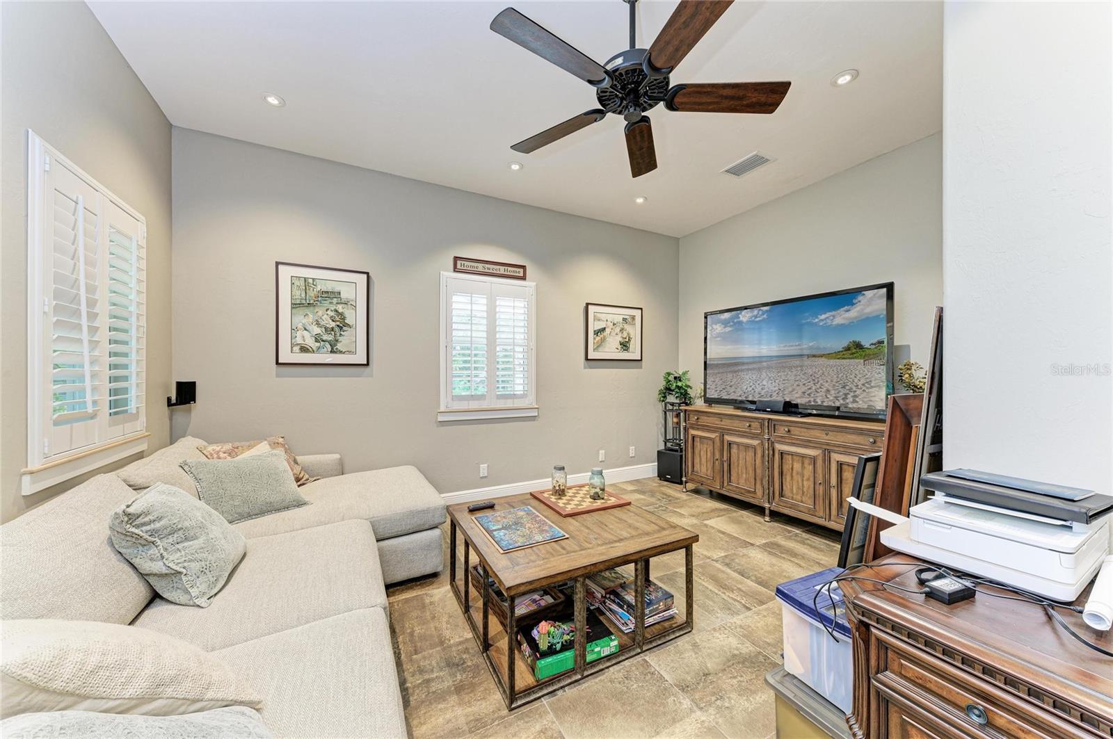 WASHINGTON LOOP - Residential