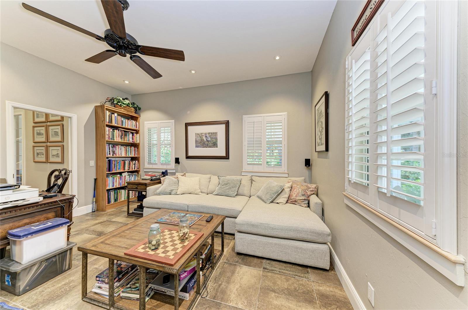 WASHINGTON LOOP - Residential