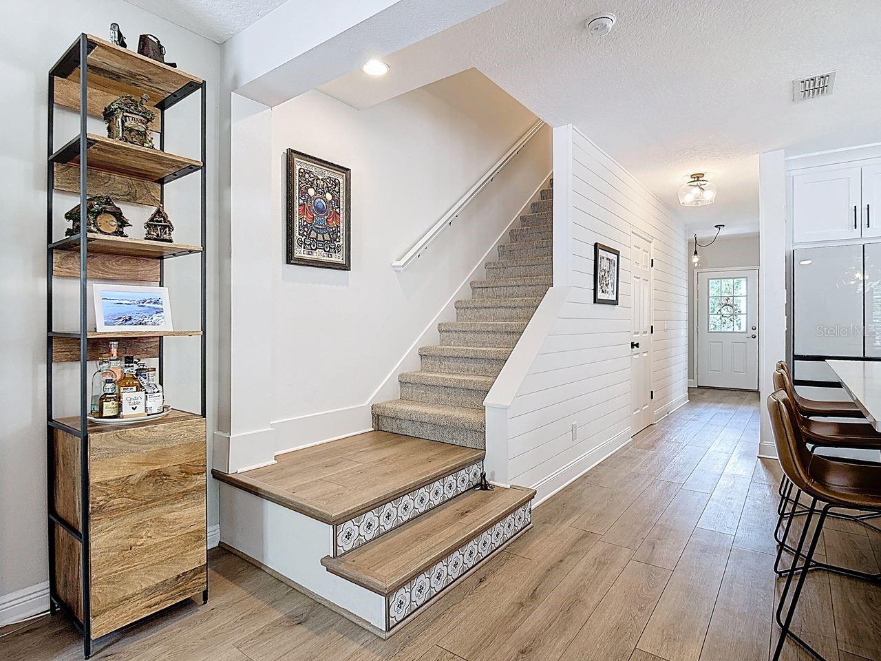 CELEBRATION ROSEVILLE CORNER - Residential