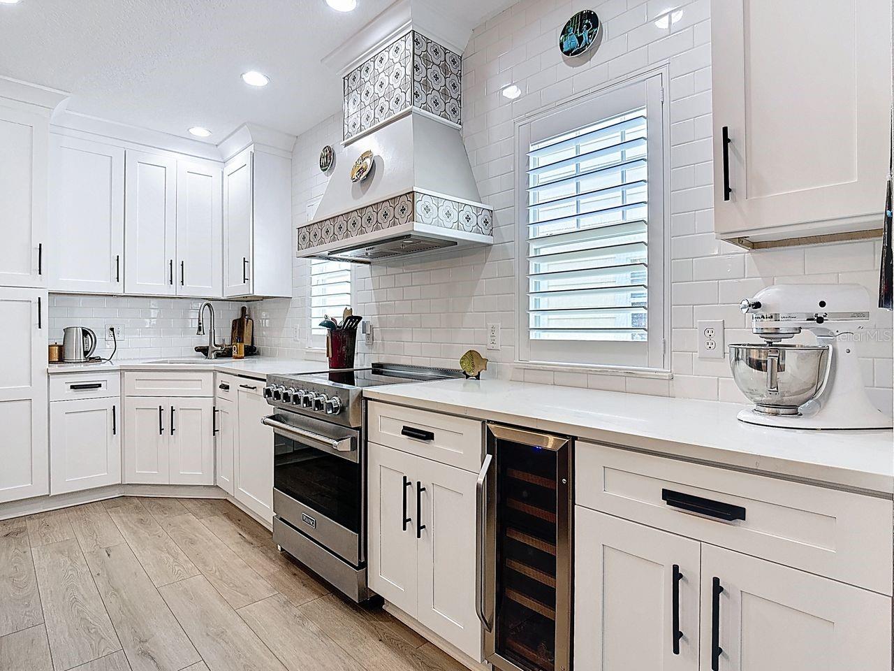 CELEBRATION ROSEVILLE CORNER - Residential