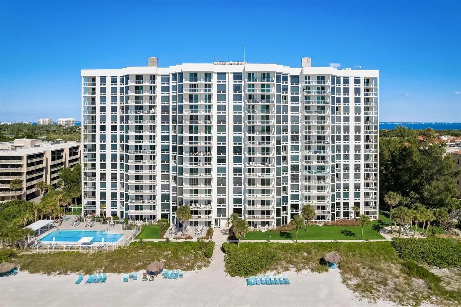 2425 GULF OF MEXICO DRIVE 3E