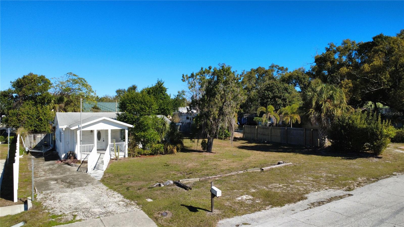 1007 MICHIGAN AVENUE