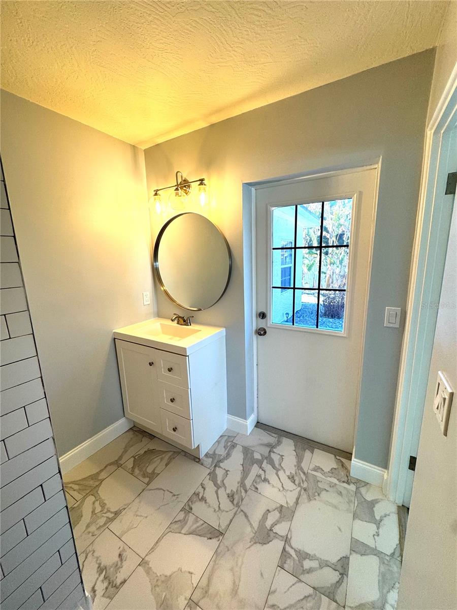 SHORE ACRES OVERLOOK SEC - Residential