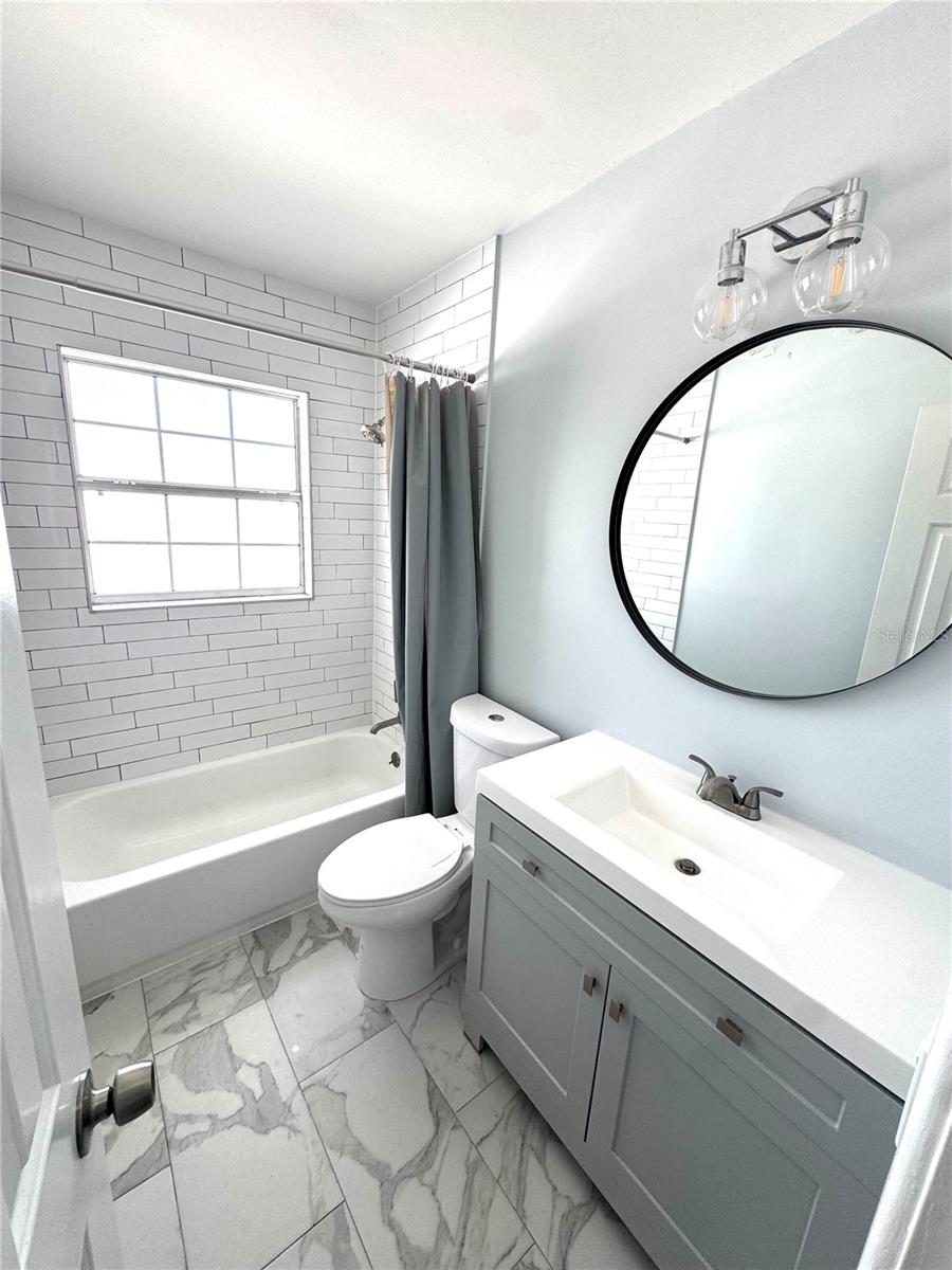 SHORE ACRES OVERLOOK SEC - Residential