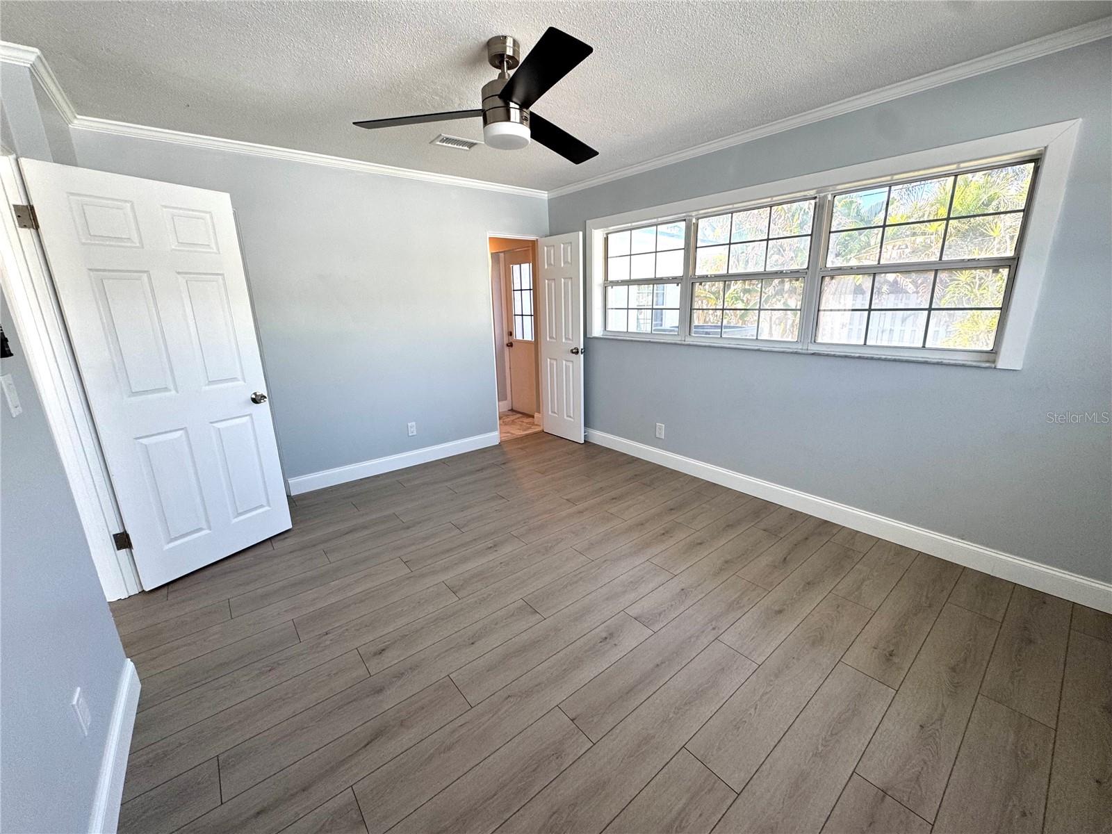 SHORE ACRES OVERLOOK SEC - Residential