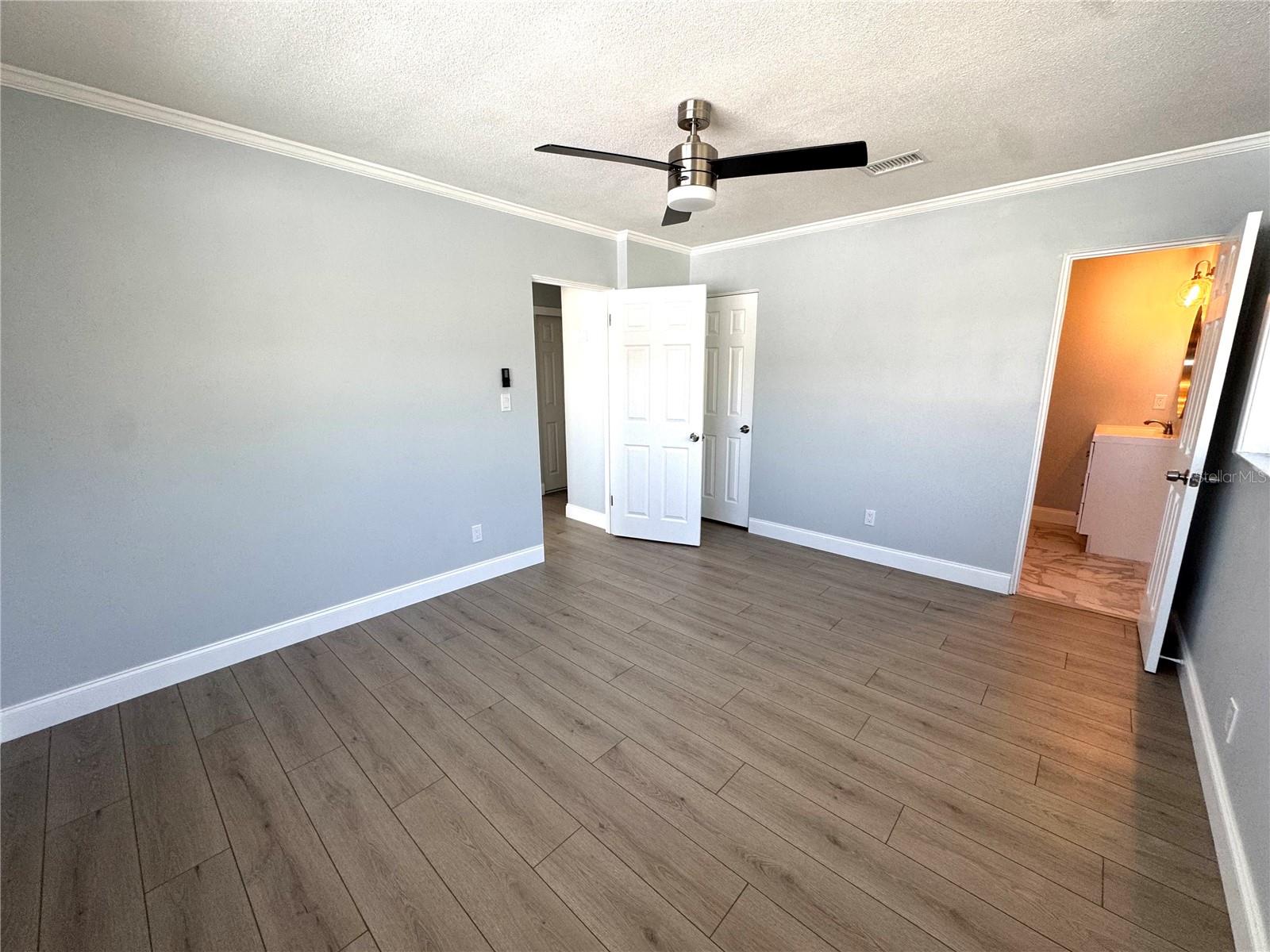 SHORE ACRES OVERLOOK SEC - Residential