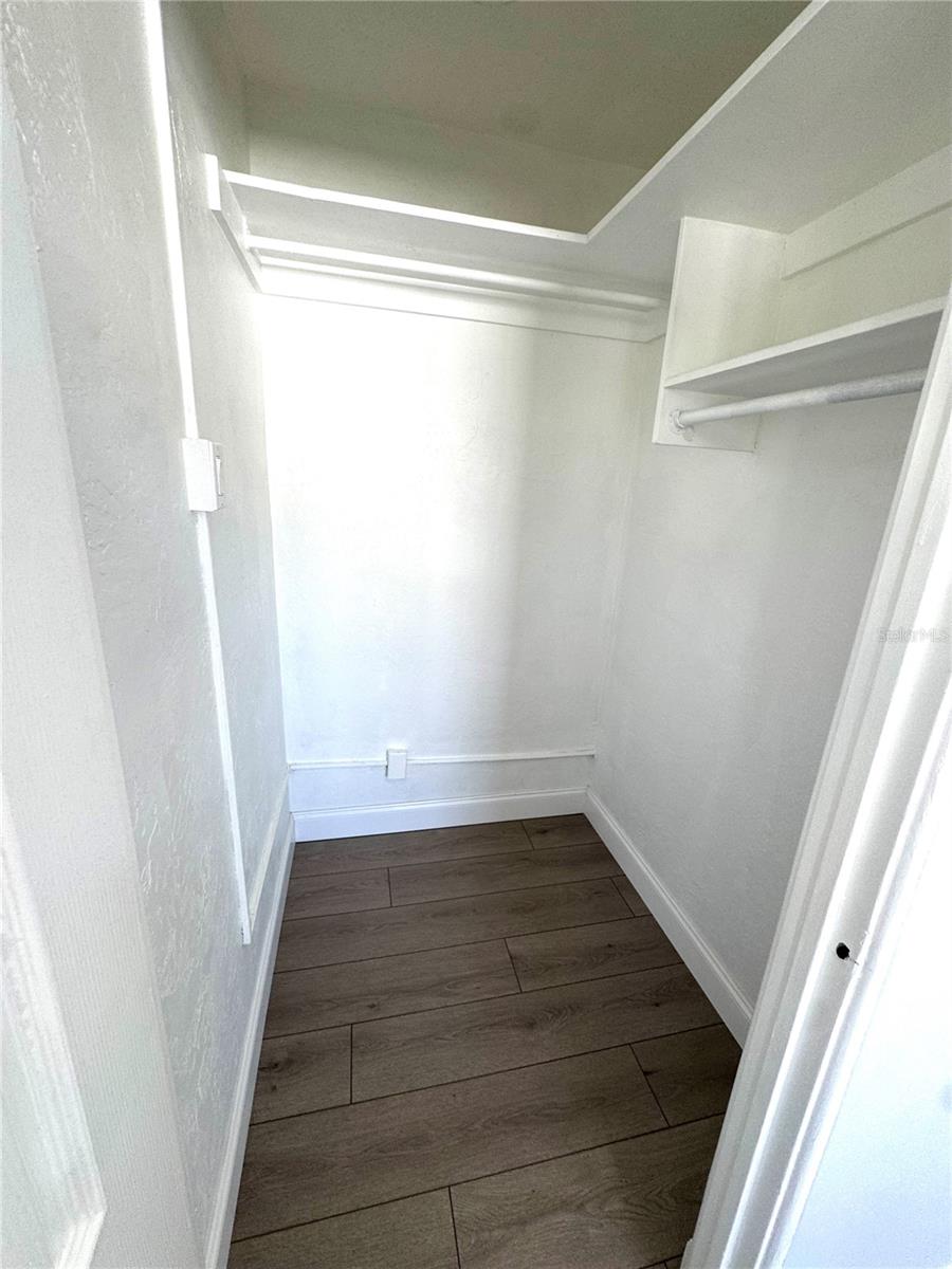 SHORE ACRES OVERLOOK SEC - Residential